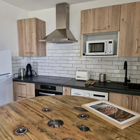 Apartment Vos A 3 Minutes De La Belgodere (Corsica)